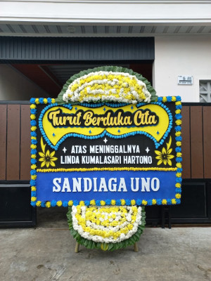 Papan Bunga Duka di Karang Jati